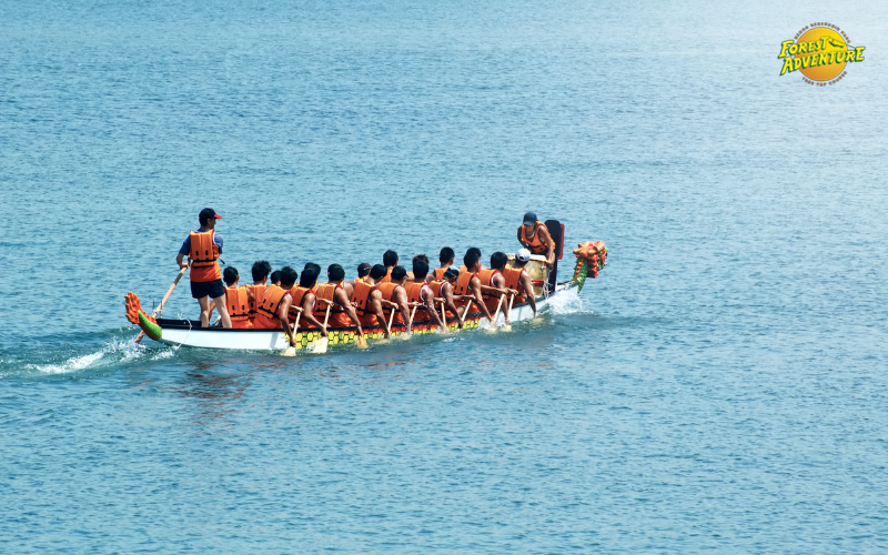 Dragon Boat Racing